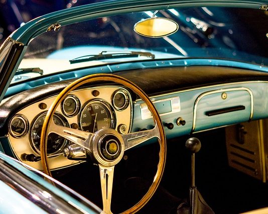 Jak przygotować samochód do sprzedaży?