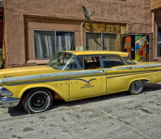 Skup aut osobowych Warszawa – czy warto z niego skorzystać?