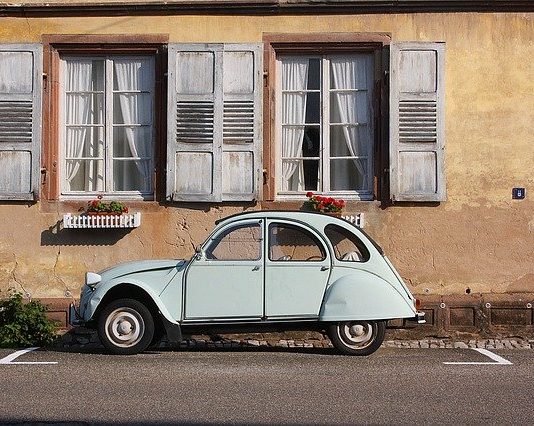Co warto wiedzieć o wymianie rolety w kasecie