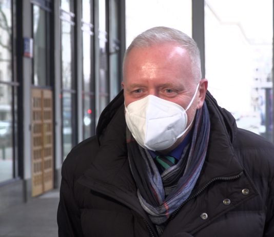 Ponad 200 tys. osób zostało zaszczepionych na COVID-19. W grupie 0 do szczepienia zgłosiła się tylko połowa medyków, ale odsetek powinien rosnąć