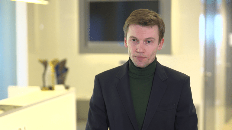 Kolejne tygodnie mogą przynieść dalsze umocnienie złotego. Jego kondycja będzie zależeć od globalnych danych inflacyjnych i geopolityki