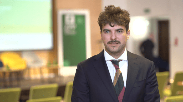 Infrastruktura musi się szybciej dostosować do rosnącej produkcji energii z OZE. Obecnie większość wniosków o przyłączenie takiej instalacji otrzymuje decyzję odmowną