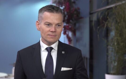 Przewodniczący KNF: Niepokoi nas ograniczone zainteresowanie przedsiębiorców inwestycjami. To wpływa na niski popyt na kredyty inwestycyjne