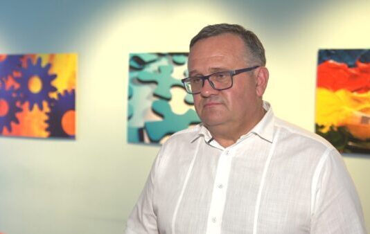 Polscy producenci papryki mierzą się z silną konkurencją z Hiszpanii czy Holandii. To prowadzi do spadku cen poniżej kosztów produkcji