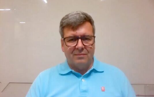 Polacy decydują się na coraz mniejsze domy i bez garaży. Wzrost kosztów budowy może wkrótce przyspieszyć