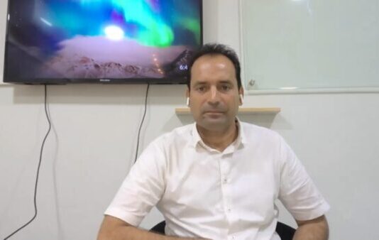 Naukowcy pracują nad nową terapią w walce z łysieniem androgenowym. Lek jest obecny w ludzkim DNA