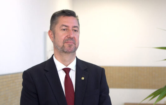 94 proc. dzieci ma problem z podstawowymi umiejętnościami ruchowymi. Potrzebne zmiany w lekcjach WF-u