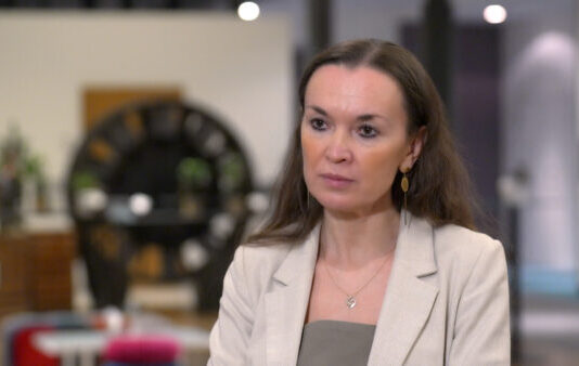 Pediatrzy: Słodkie e-papierosy nie są przebadane. Państwo musi przejąć inicjatywę w sprawie kontroli ich jakości